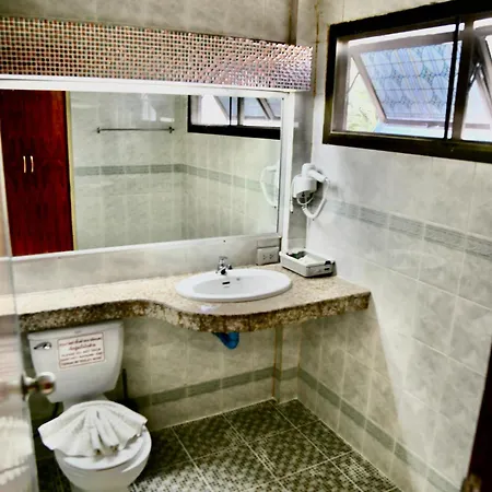 The Club Inn - Kamala Beach Esterno foto
