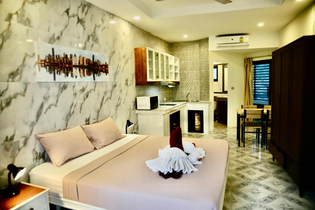 The Club - * Kamala Beach