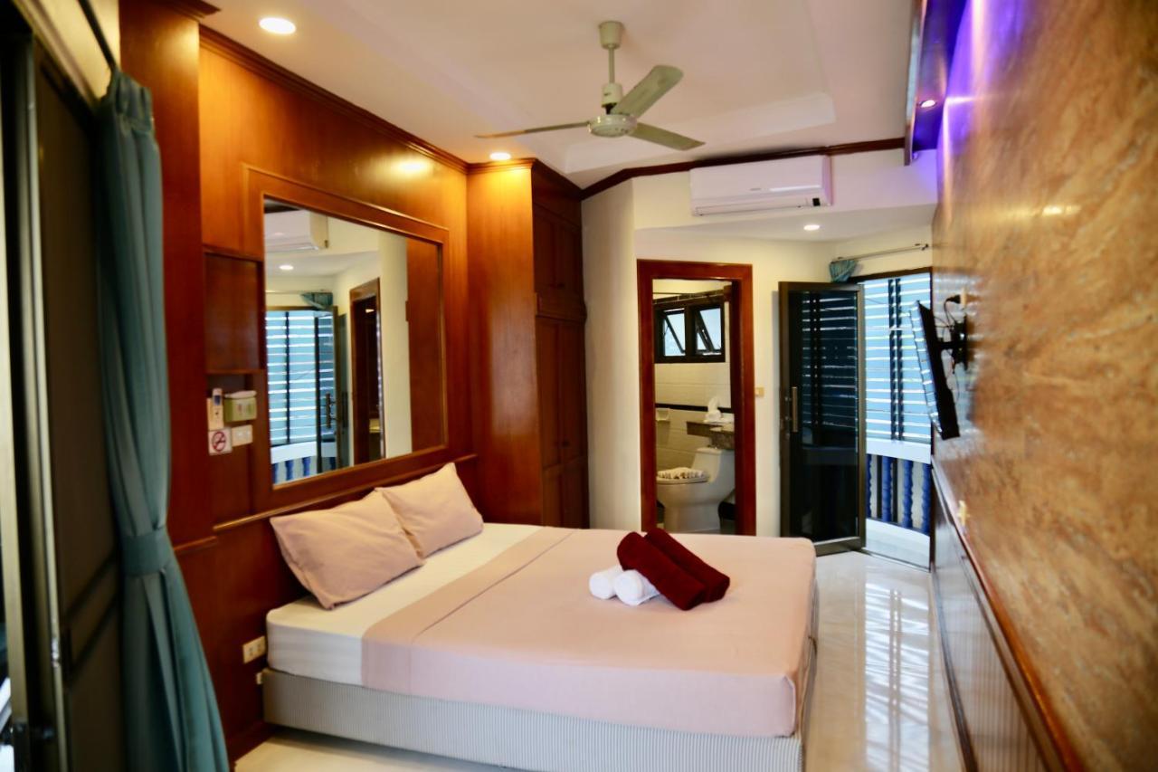 The Club - Apartment *