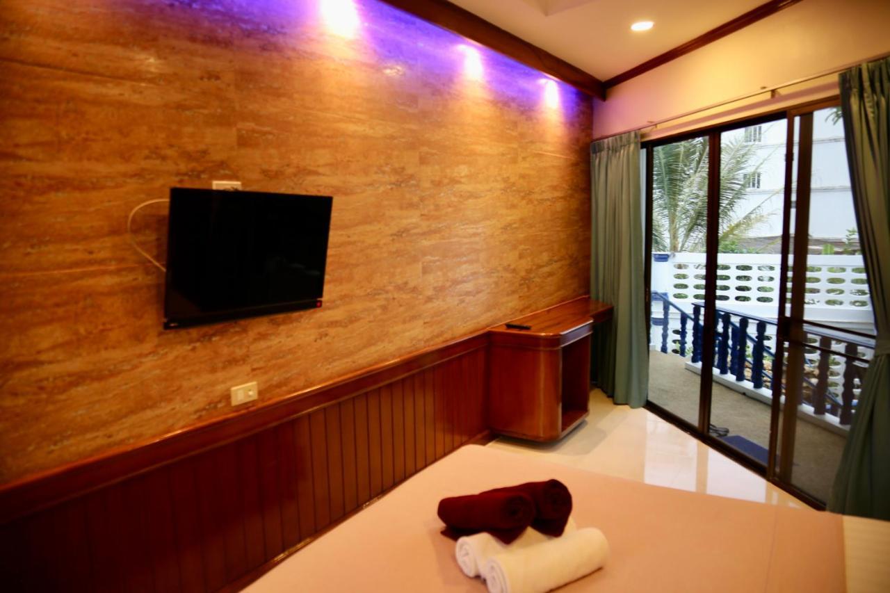 The Club - * Kamala Beach