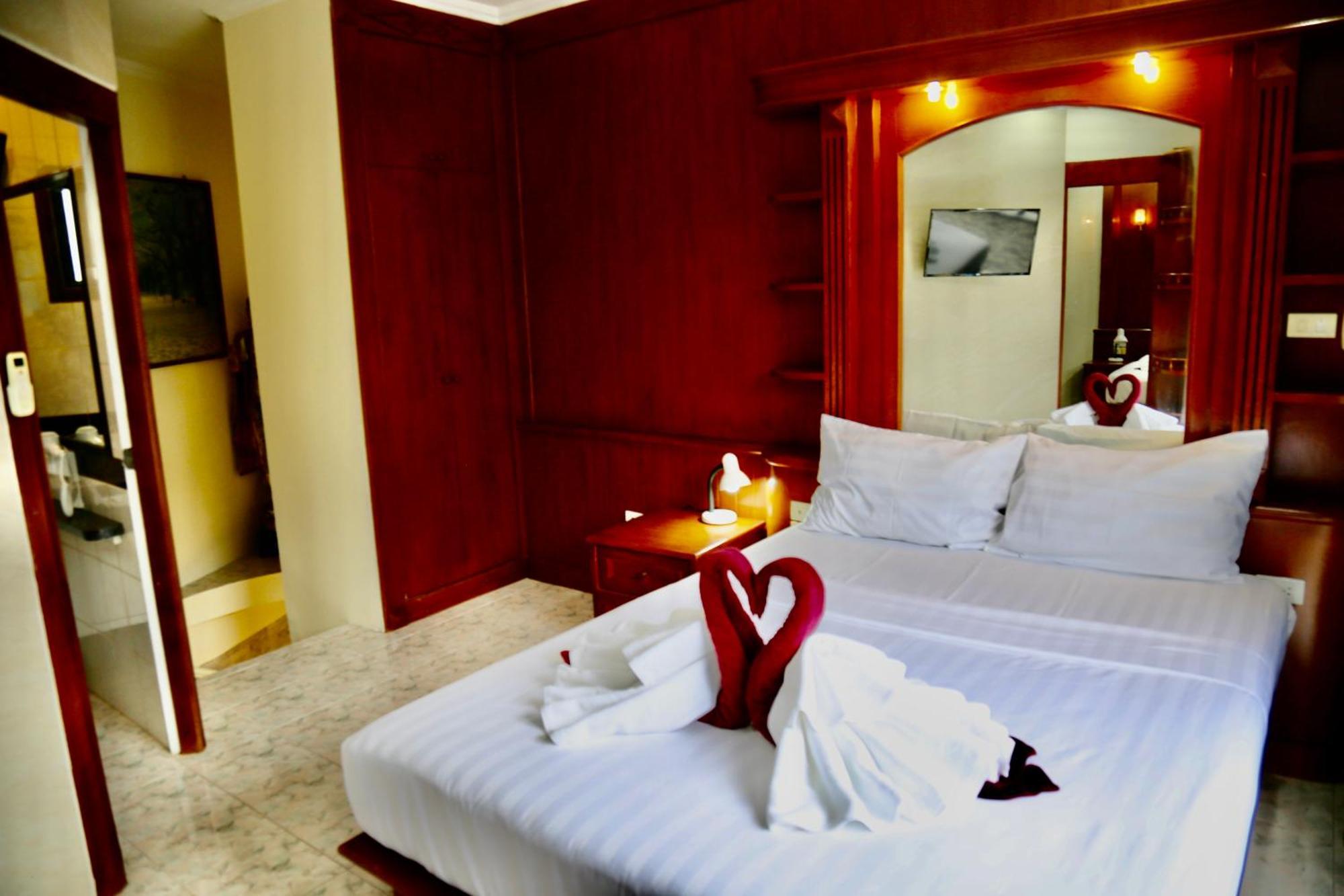 The Club - Apartment *